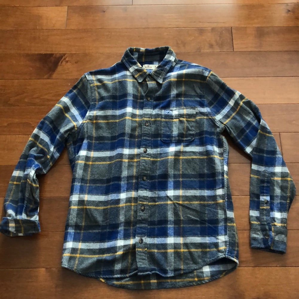 Hollister flannel.